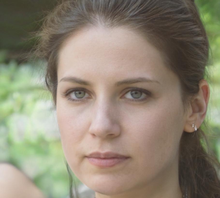 Content strategy consultant analyzing mobile user engagement patterns